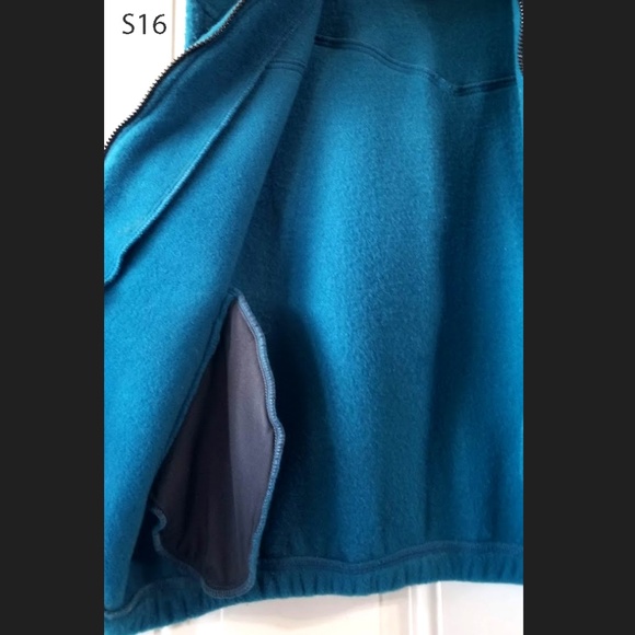 S16 NWOT Adult Kerrits Fleece Zip Front Vest - Picture 2 of 8